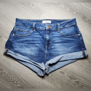 GUESS Mini Denim Shorts Womens Blue Faded 10 Inch Rise Rolled Hem Size 29